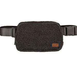 C.C. "Belt Bag in dark grey/charcoal sherpa"